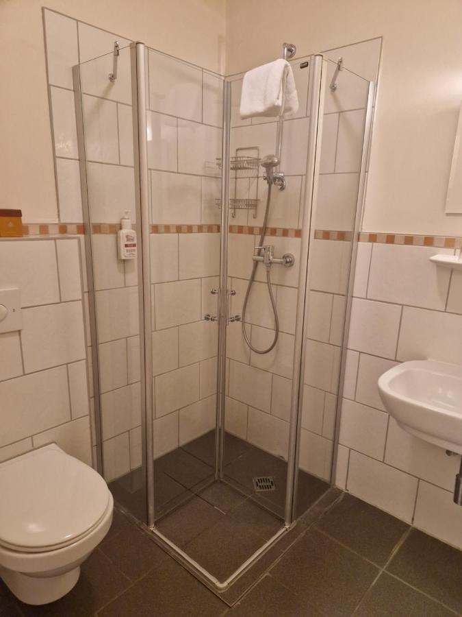 Landhotel Michaelishof Bergen  Bagian luar foto